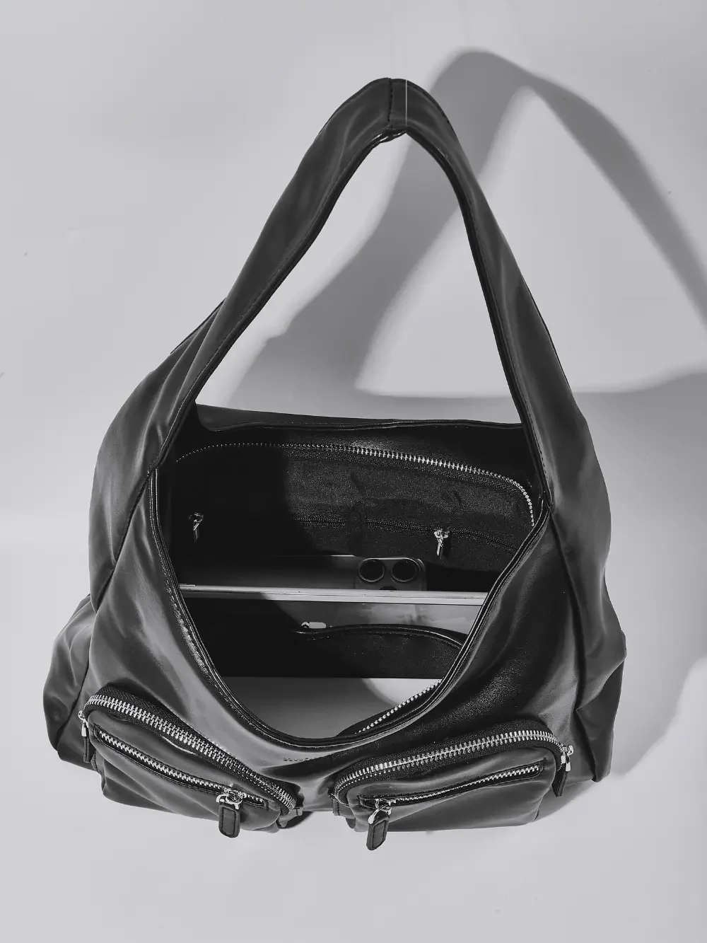 Claire Pocket Shoulder Bag - Image 3