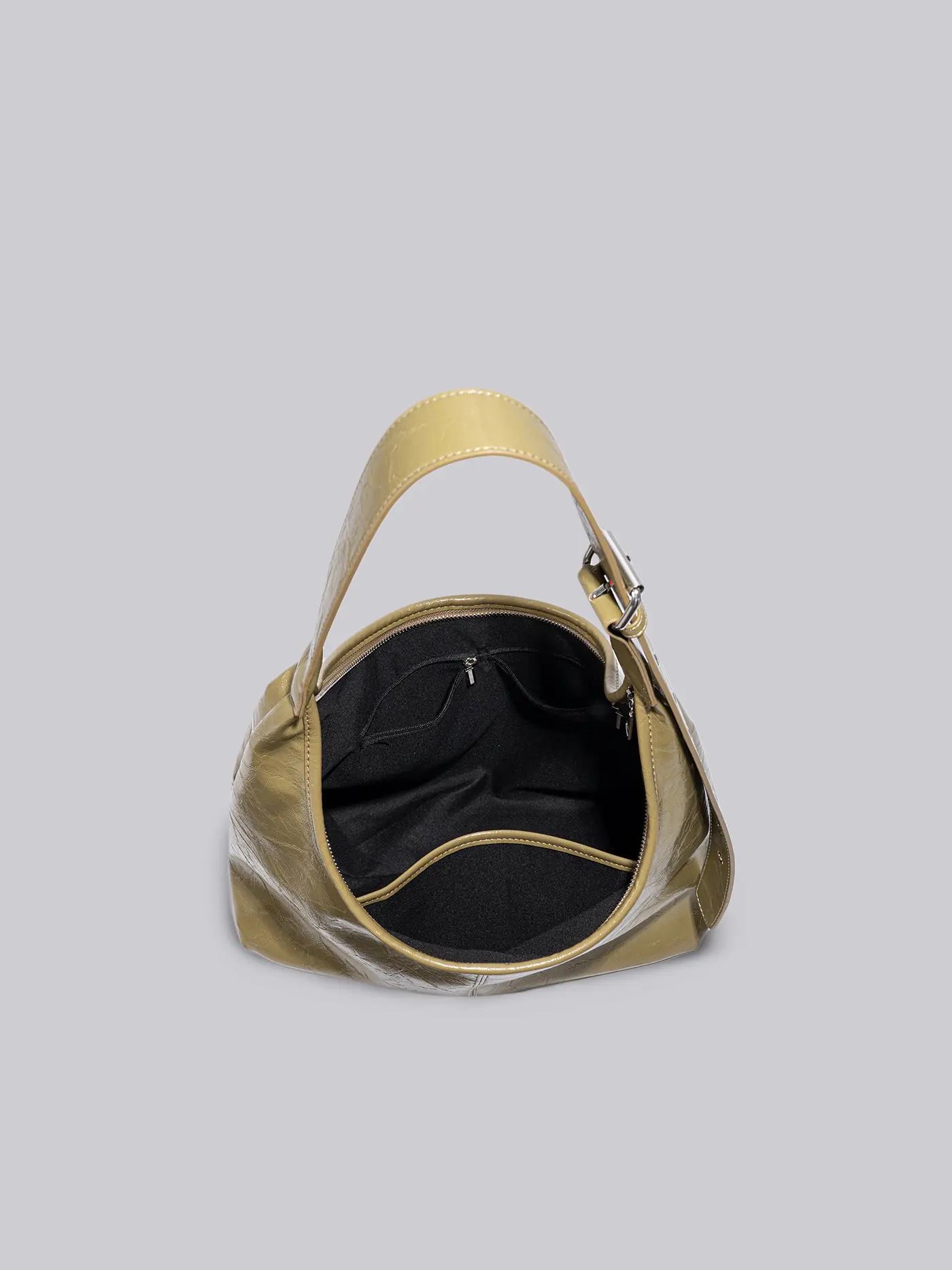 Crossbody Scarlett Distressed Leather Tote - Image 30