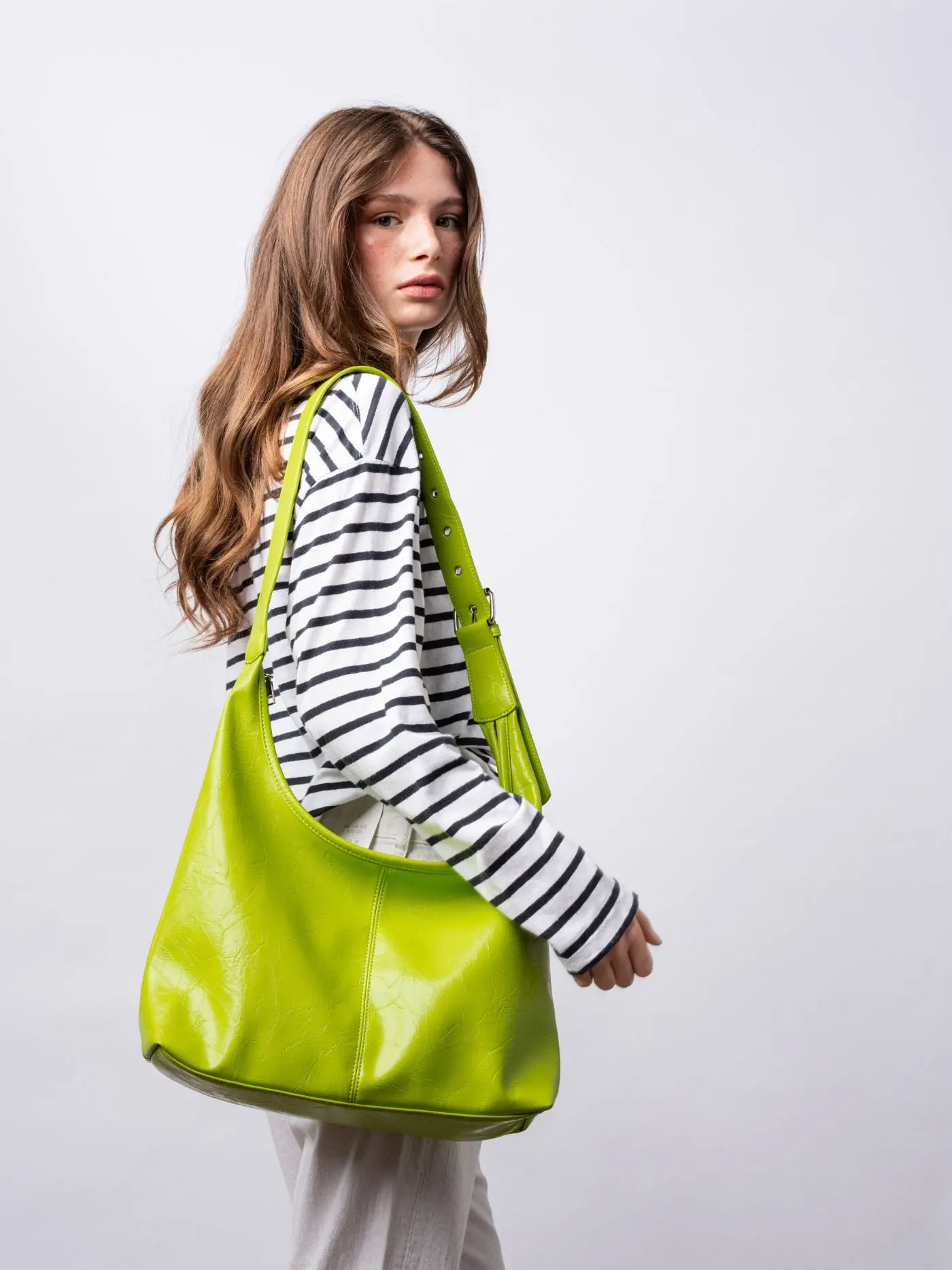 Crossbody Scarlett Distressed Leather Tote - Image 89