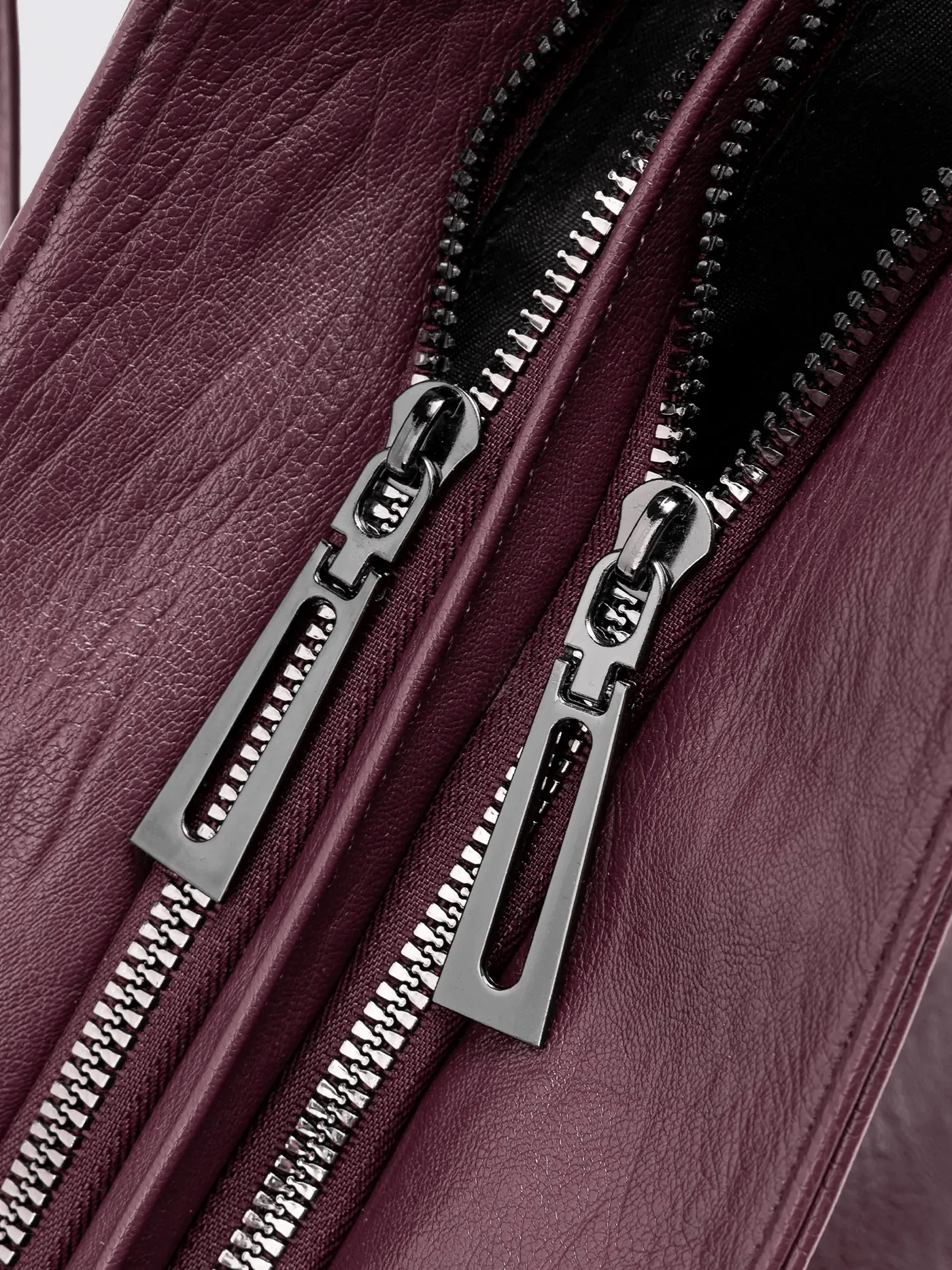 Everyday City Tote - Image 53