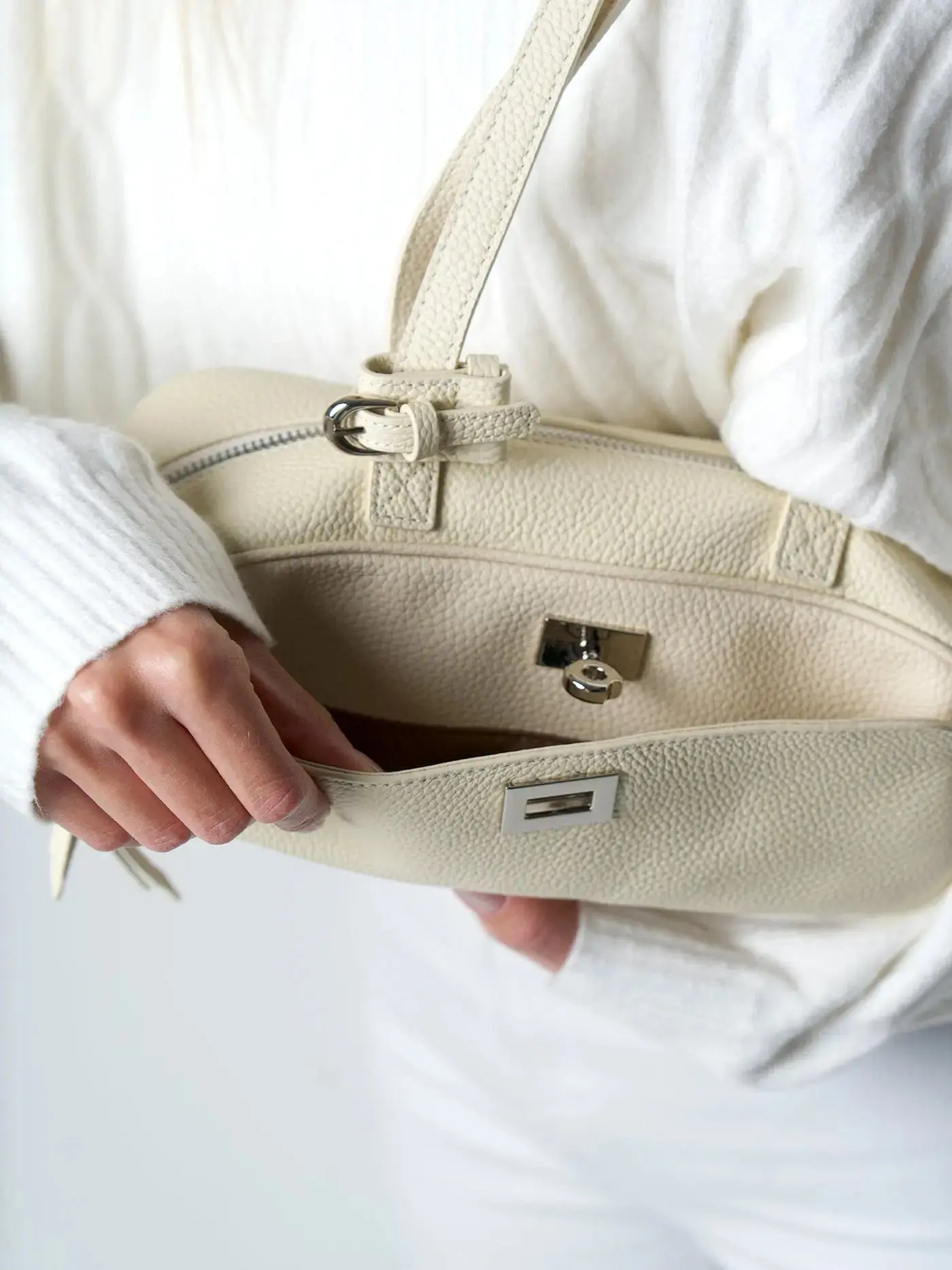 Mini Valencia Bag - Image 14