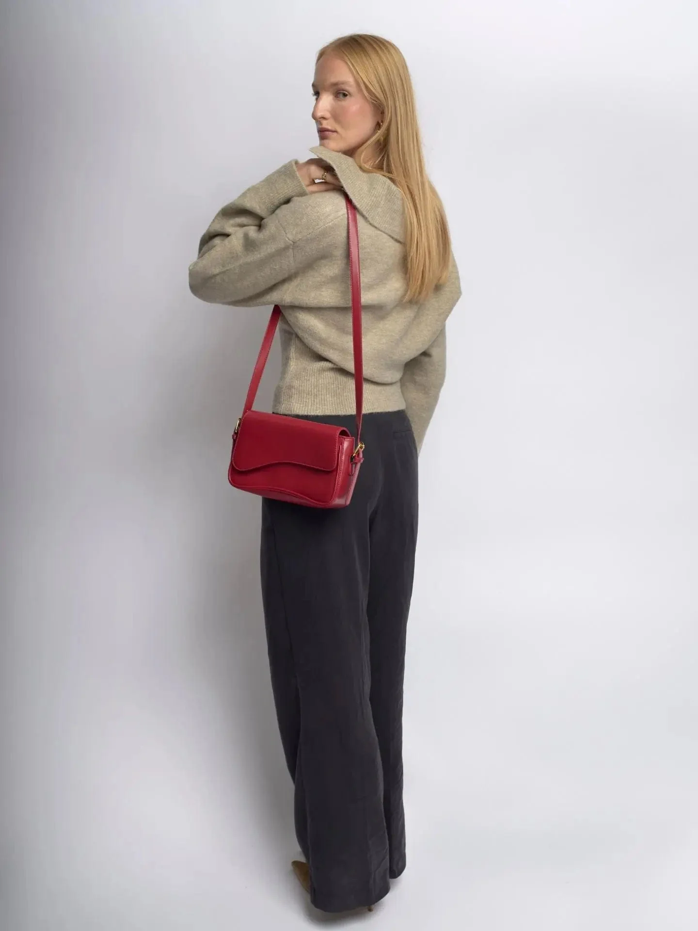 Saraya Glam Handbag - Image 8