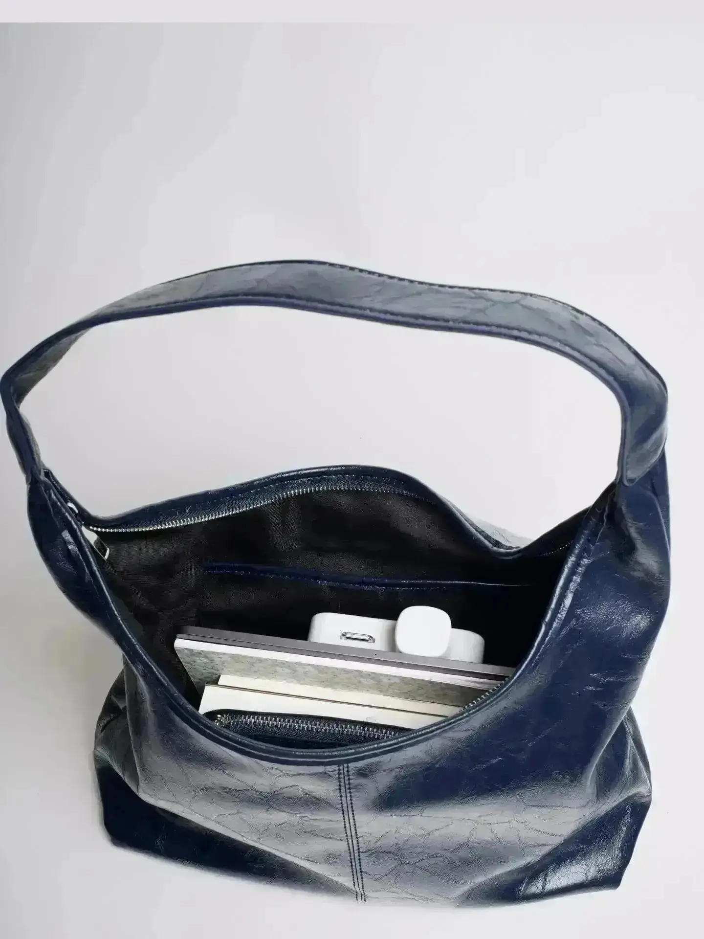 Scarlett Distressed Leather Tote - Image 111