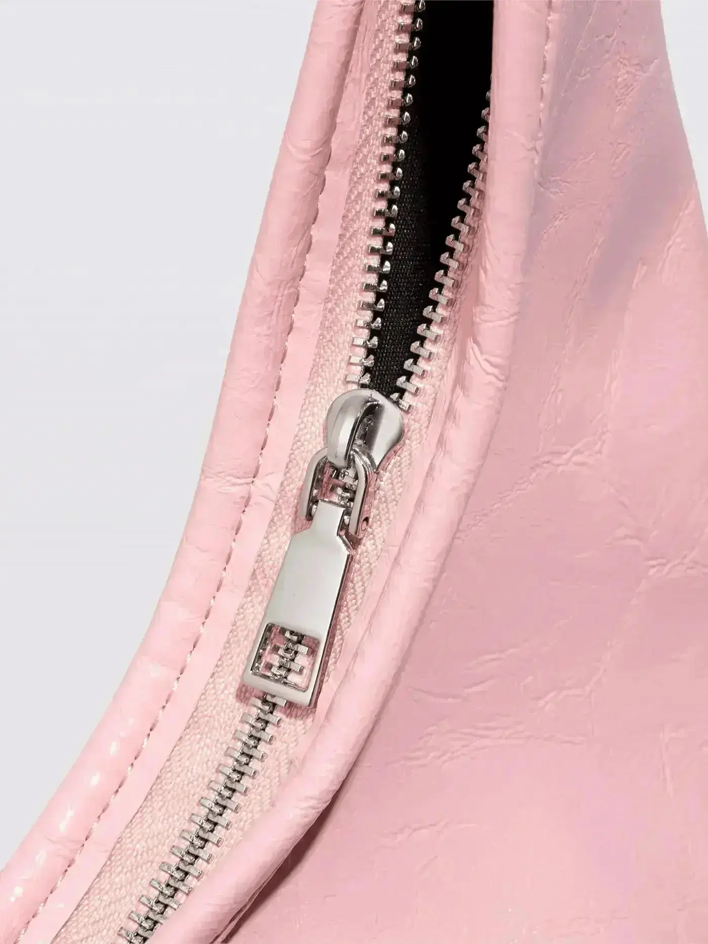 Scarlett Distressed Leather Tote - Image 137