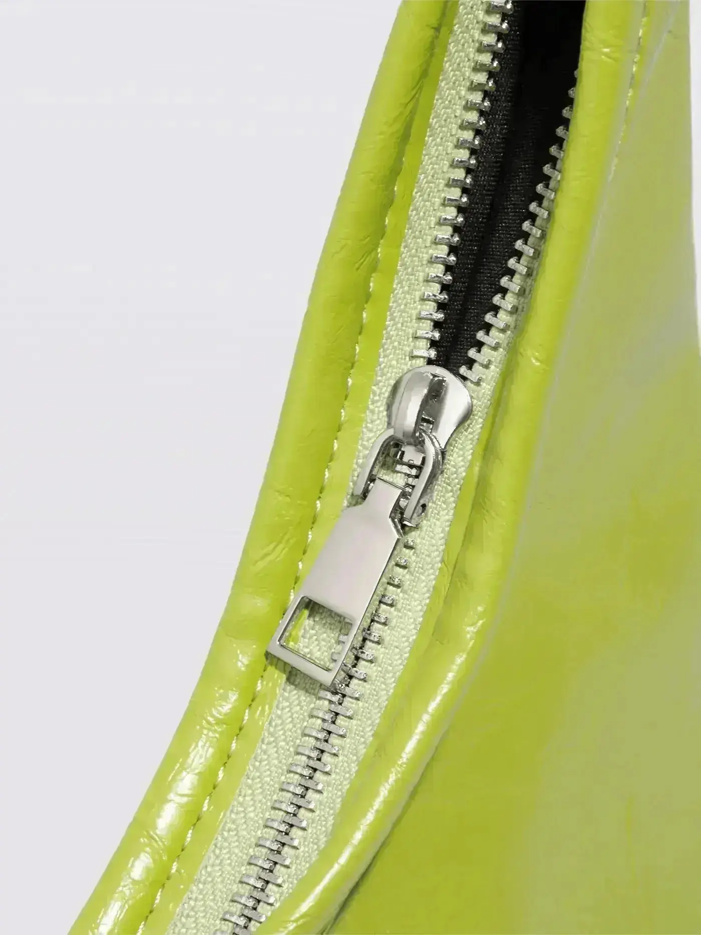 Scarlett Distressed Leather Tote - Image 145