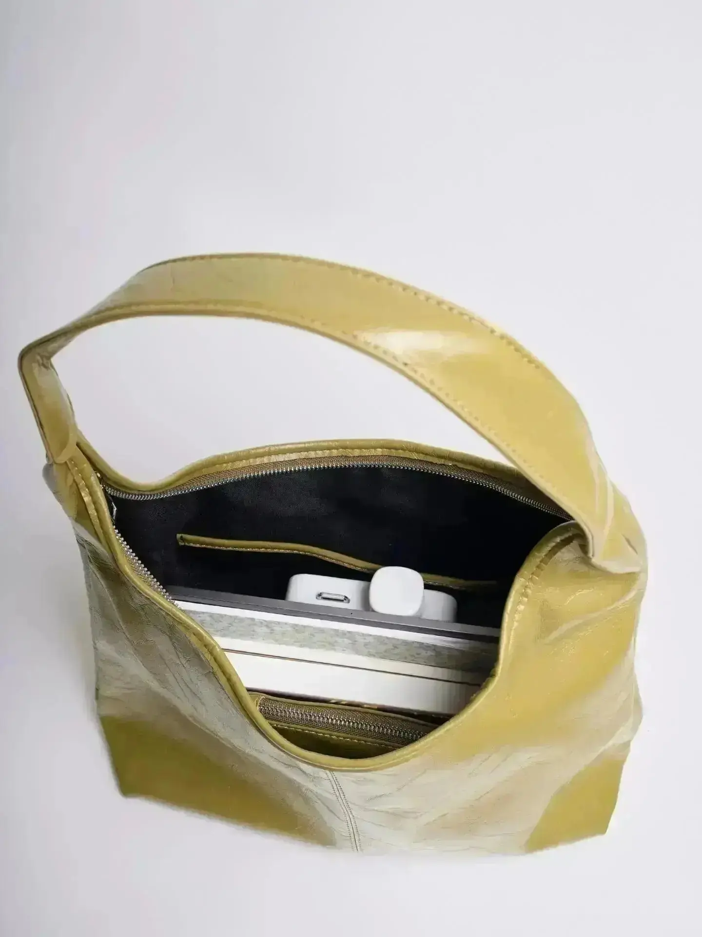 Scarlett Distressed Leather Tote - Image 101