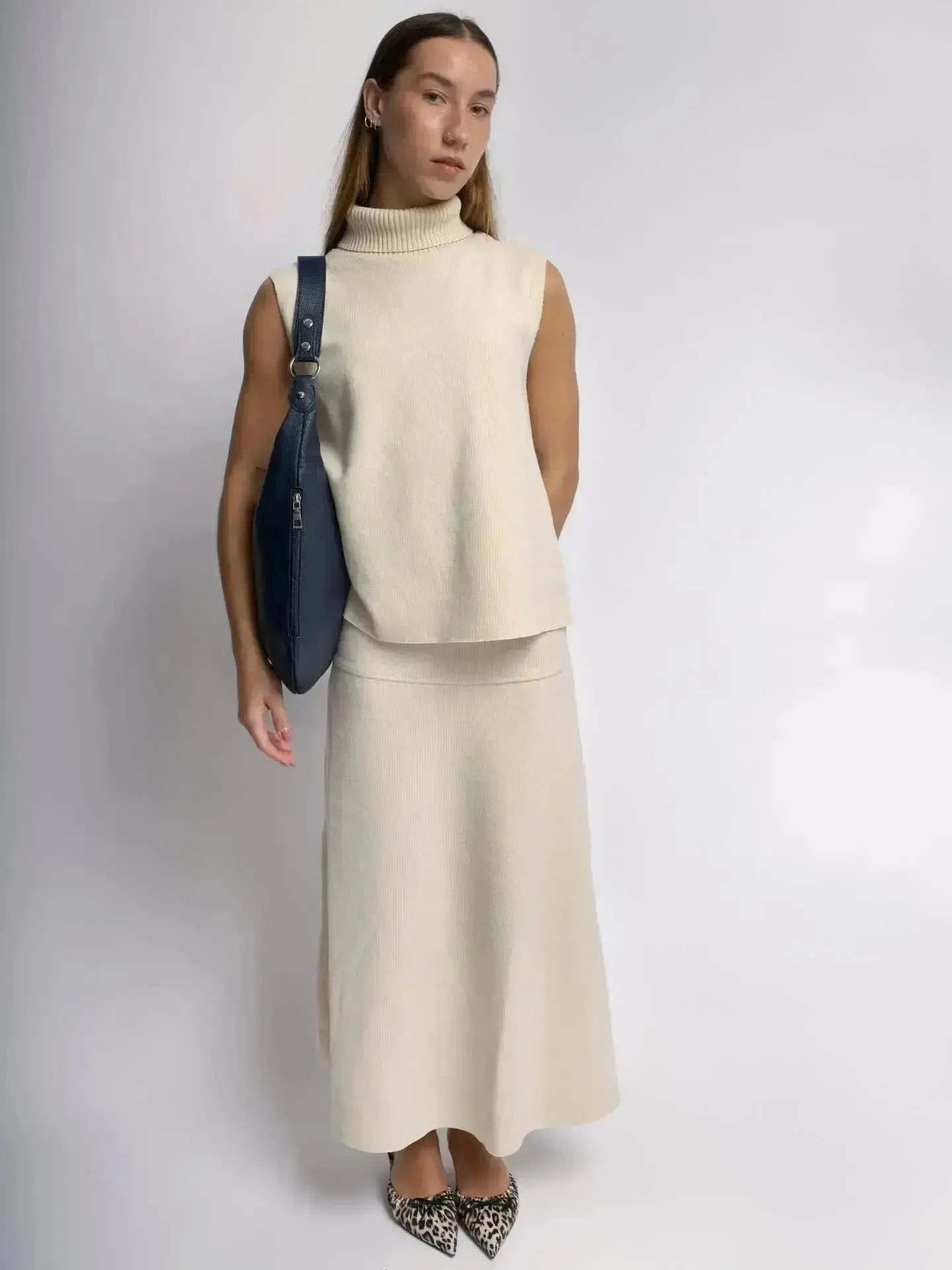 Sleek Kaia Bag - Image 13