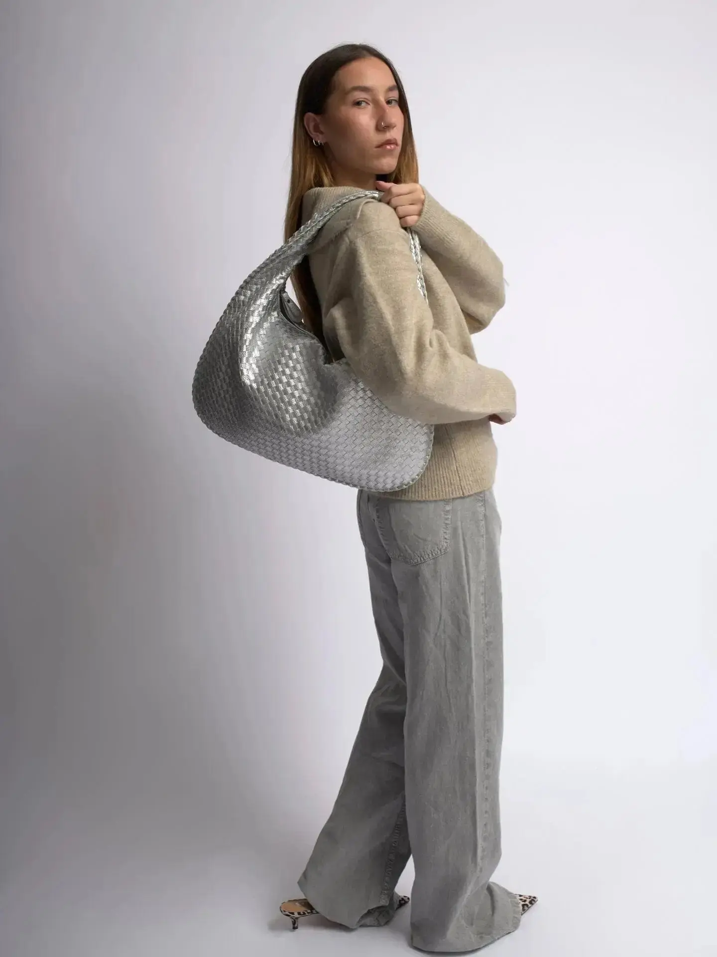 The One Shoulder Wonder - Image 15